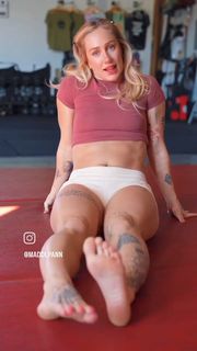 Maddison Pannell feet photo 16