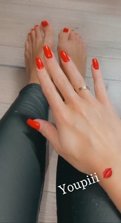 Maddy Burciaga feet photo 10