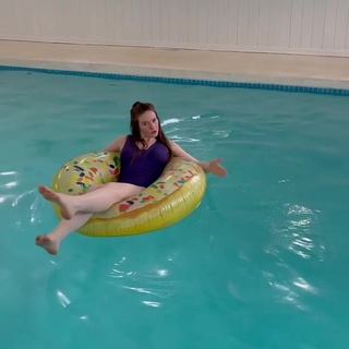 Maddy Smith feet photo 17