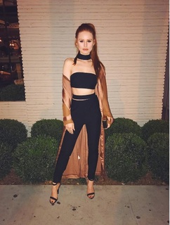 Madelaine Petsch feet photo thumbnail