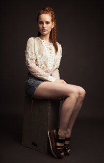 Madelaine Petsch feet photo thumbnail