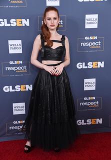 Madelaine Petsch feet photo thumbnail