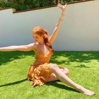 Madelaine Petsch feet photo thumbnail