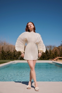 Madelaine Petsch feet photo thumbnail