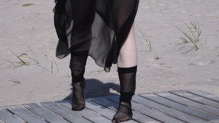 Madelaine Petsch feet photo thumbnail