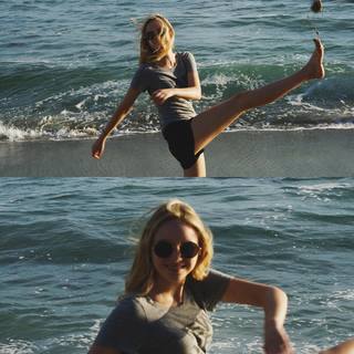 Madeleine Arthur feet photo 16