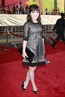 Madeleine Martin feet photo 5