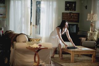 Madeleine Stowe feet photo thumbnail
