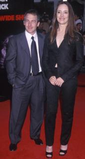 Madeleine Stowe feet photo thumbnail