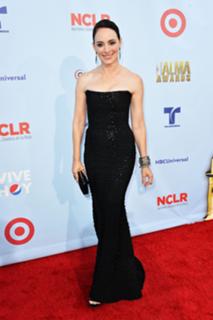 Madeleine Stowe feet photo thumbnail