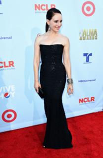 Madeleine Stowe feet photo thumbnail