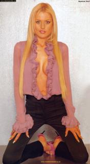 Madeleine West feet photo 9