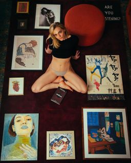 Madeline Brewer feet photo 8