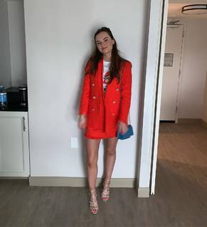 Madeline Carroll feet photo 13