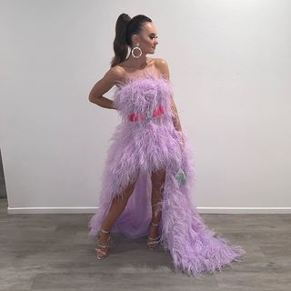 Madeline Carroll feet photo 6