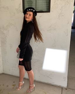 Madeline Carroll feet photo 6
