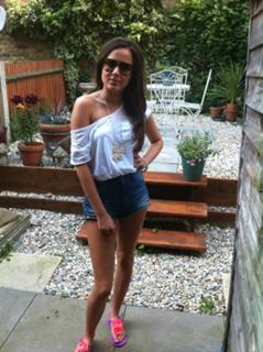 Madeline Duggan feet photo 9