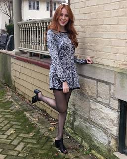 Madeline Ford feet photo 7