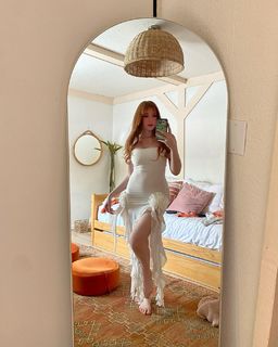 Madeline Ford feet photo 5