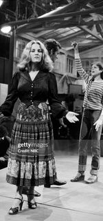 Madeline Kahn feet photo 10