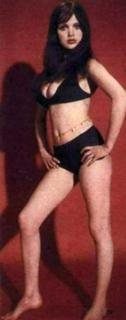 Madeline Smith feet photo 10