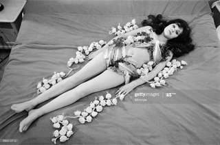 Madeline Smith feet photo 2
