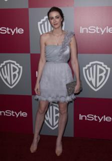 Madeline Zima feet photo thumbnail