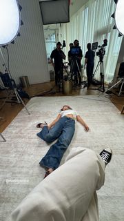 Madelyn Cline feet photo thumbnail