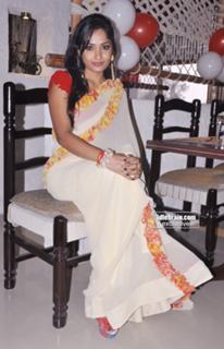 Madhavi Latha feet photo 8