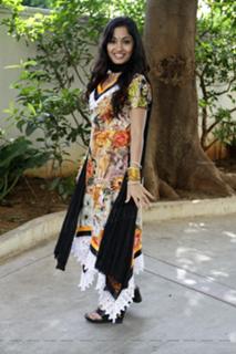 Madhavi Latha feet photo 17