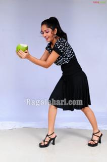 Madhavi Latha feet photo 6
