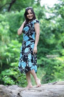 Madhavi Latha feet photo 13