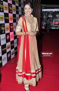 Madhu Shalini feet photo 17