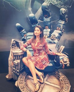 Madhu Shalini feet photo 13