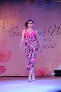 Madhu Shalini feet photo 1