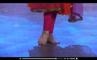 Madhuri Dixit feet photo thumbnail