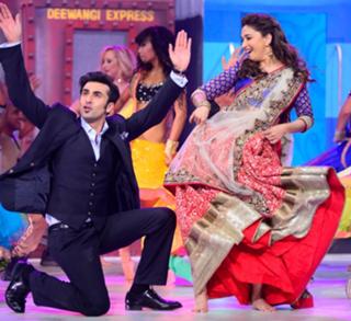 Madhuri Dixit feet photo thumbnail