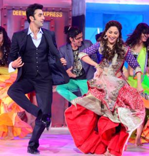 Madhuri Dixit feet photo thumbnail