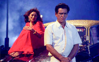 Madhuri Dixit feet photo thumbnail
