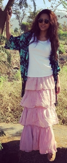 Madhurima Tuli feet photo 6