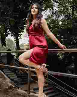 Madhurima Tuli feet photo 16