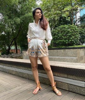 Madhurima Tuli feet photo 8