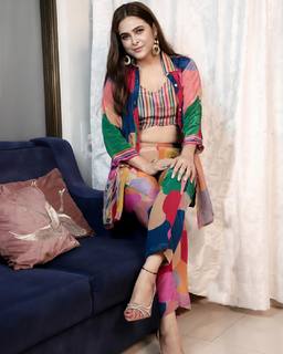 Madhurima Tuli feet photo 9