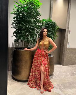 Madhurima Tuli feet photo 6