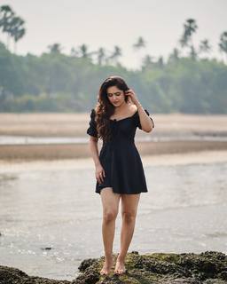 Madhurima Tuli feet photo 19