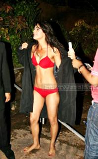 Madhurima Tuli feet photo 11