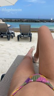 Madi Teeuws feet photo 7