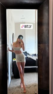 Madi Teeuws feet photo 13