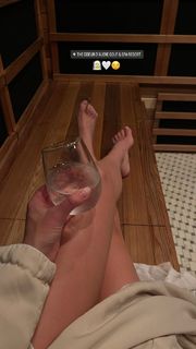 Madi Teeuws feet photo 13
