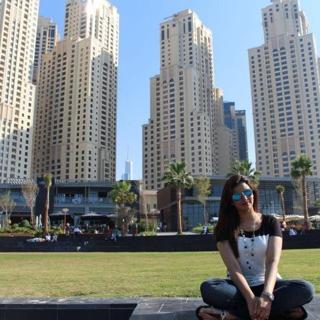 Madiha Naqvi feet photo 3